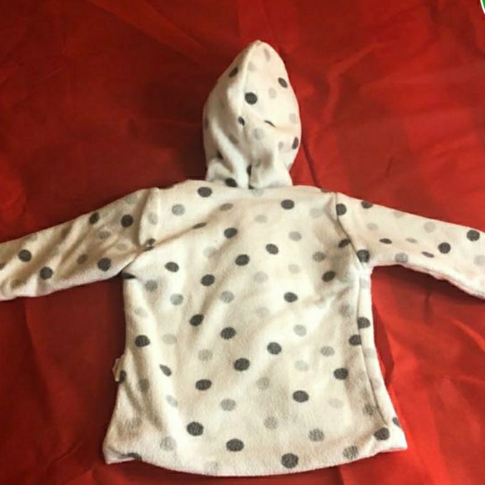 Kids like new sweater
